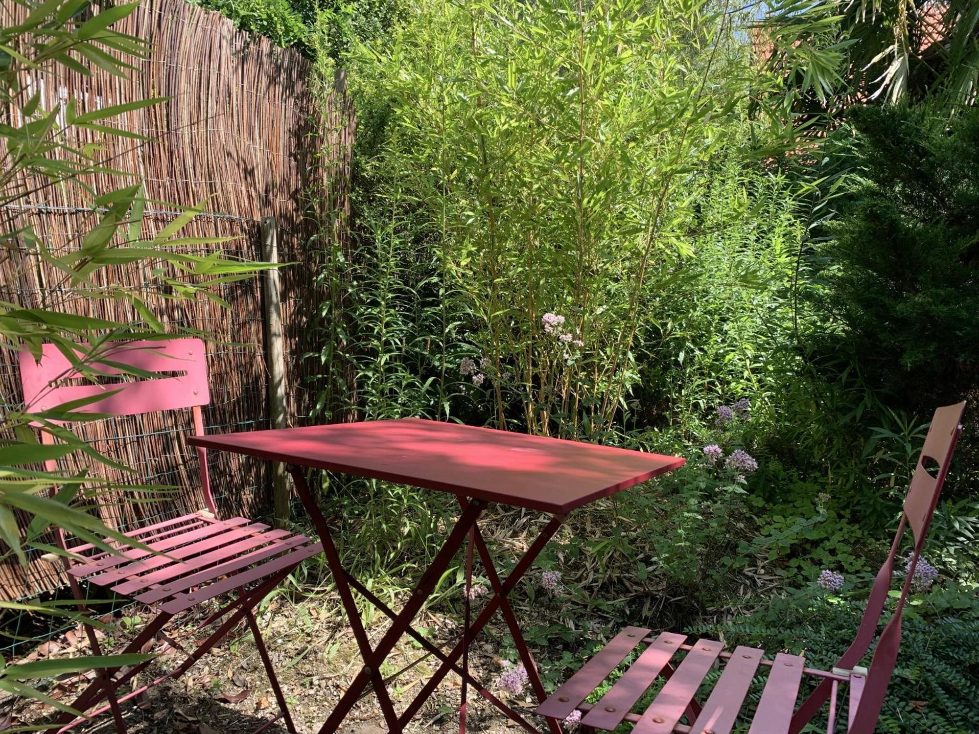 فندق Les Jardins Carnot كومبيينْيِ المظهر الخارجي الصورة